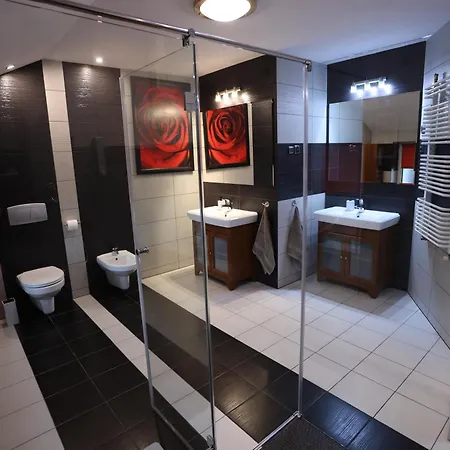 The Castle Terrace 100m2 Apartment Ciechanów